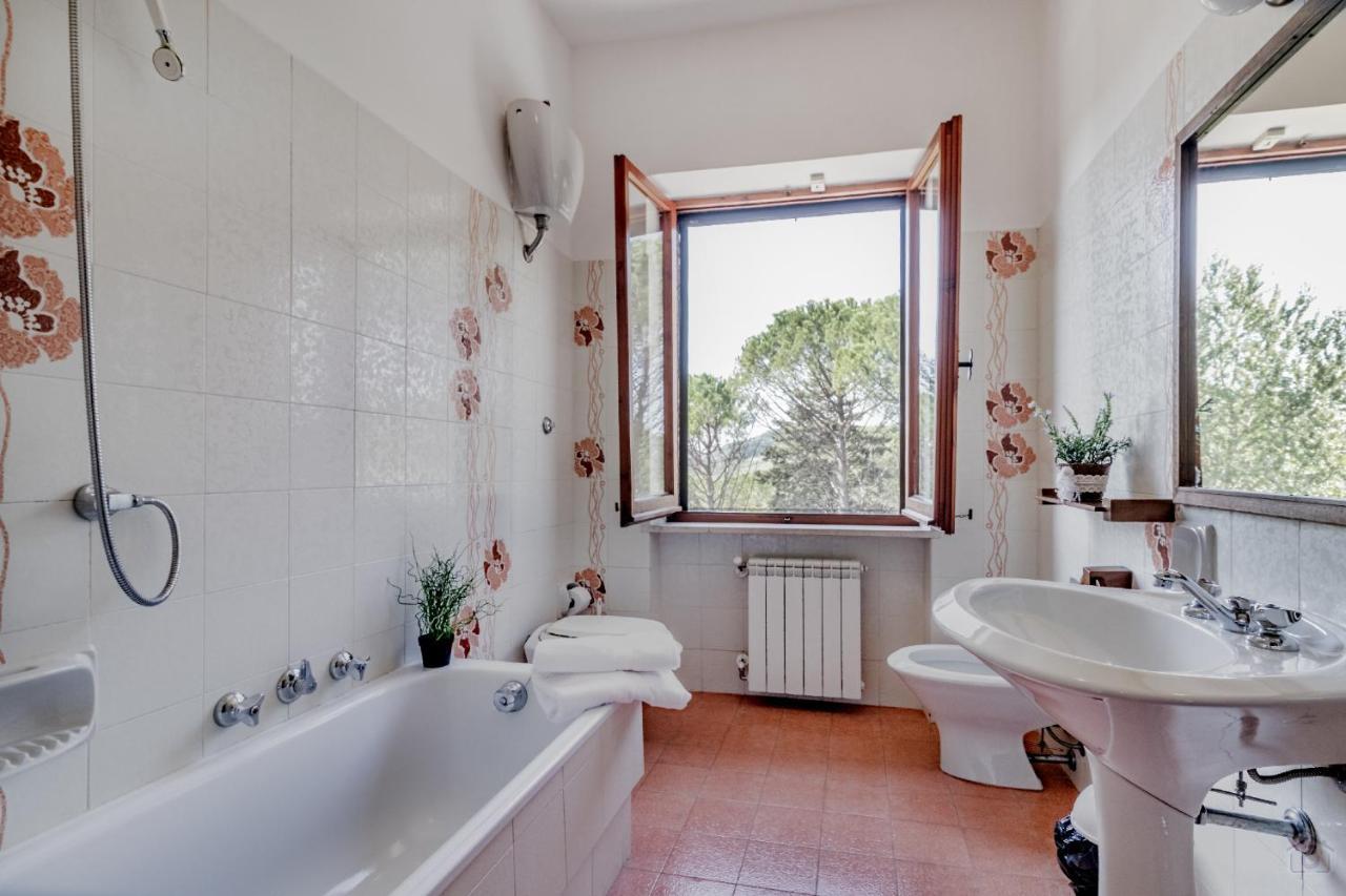 Gorgeous 2-Storey Villa With A Large Private Pool Тоди Экстерьер фото